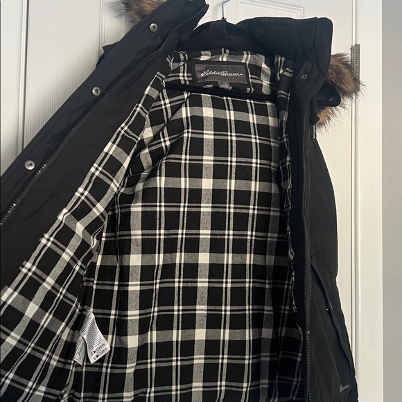 Eddie Bauer Hoodie Black Puffer Vest with Removable Faux Fur - Small - Picture 4 of 6